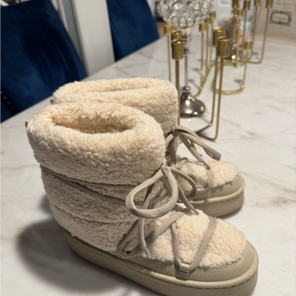 Cozy Cream Shearling Boots